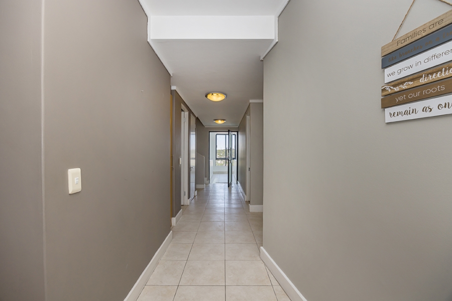 2 Bedroom Property for Sale in Beachfront Western Cape